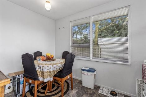 Photo of property in 9b Jade Place, Parklands, Christchurch, 8083