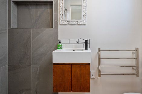 Photo of property in 7 Webster Place, Picton, 7220