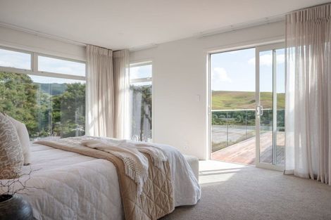 Photo of property in 98 Omahina Street, Raglan, 3225