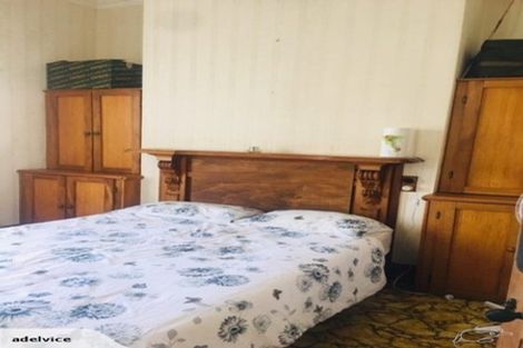 Photo of property in 3 Carrington Street, Inglewood, 4330