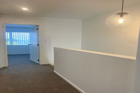 Photo of property in 7 Sheralee Place, Bucklands Beach, Auckland, 2014