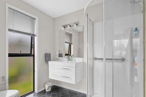 Photo of property in 8 Henderson Drive, Alexandra, 9320