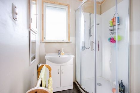 Photo of property in 411 Huia Street, Camberley, Hastings, 4120