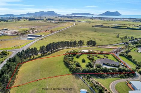 Photo of property in 28 Mccathie Road, Ruakaka, Whangarei, 0171