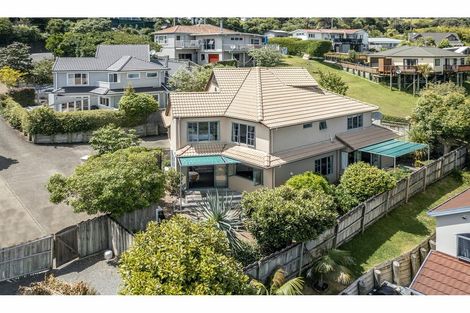 Photo of property in 127a Browns Bay Road, Browns Bay, Auckland, 0630