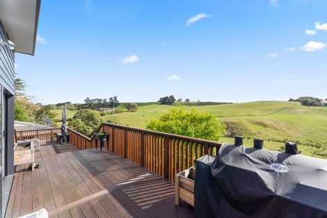 Photo of property in 10 Cullinane Avenue, Feilding, 4702