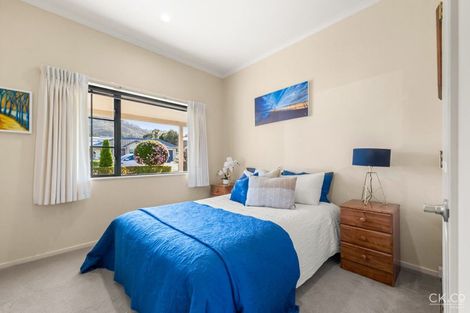 Photo of property in 11 Ormrod Grove, Riverstone Terraces, Upper Hutt, 5018