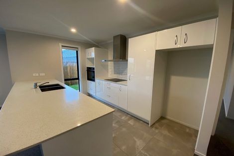 Photo of property in 4 Tangata Way, Omokoroa, 3114