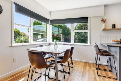 Photo of property in 2 Katherine Place, Melville, Hamilton, 3206