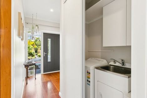 Photo of property in 36 Charlotte Avenue, Brooklyn, Wellington, 6021