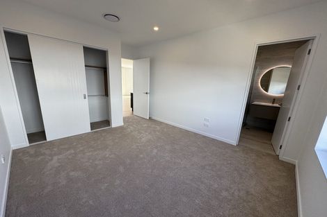 Photo of property in 32 Ridgehill Rise, Flat Bush, 2019