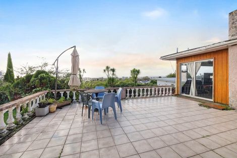 Photo of property in 85 Glengarry Road, Glen Eden, Auckland, 0602