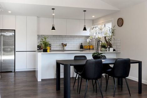 Photo of property in 64 Jack Hanley Drive, Jacks Point, Queenstown, 9371