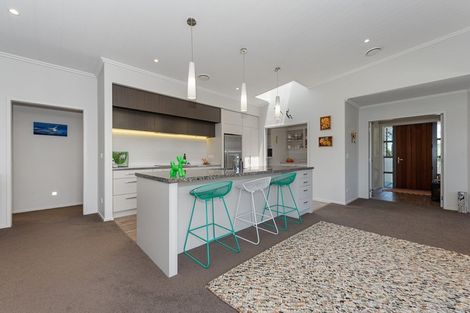 Photo of property in 6 Caversham Drive, Rototuna, Hamilton, 3210