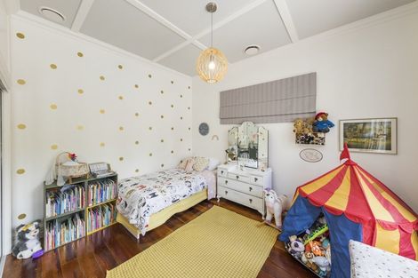 Photo of property in 232 Victoria Avenue, Hokowhitu, Palmerston North, 4410