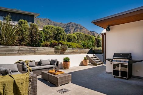 Photo of property in 16 Atley Road, Arthurs Point, Queenstown, 9371