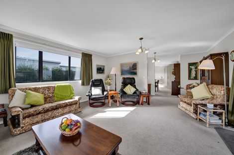 Photo of property in 156a Mangorei Road, Merrilands, New Plymouth, 4312