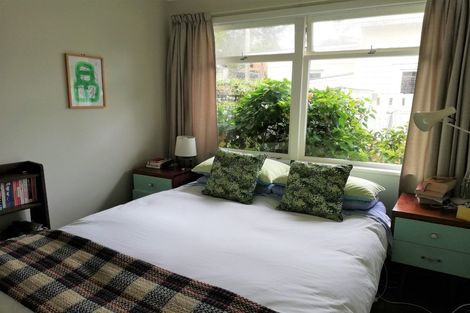 Photo of property in 1/12 Huapai Street, Onehunga, Auckland, 1061