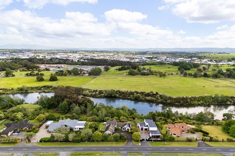 Photo of property in 1881 River Road, Flagstaff, Hamilton, 3210