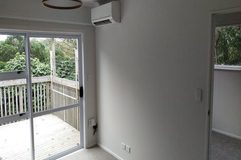 Photo of property in 12 Mataroa Avenue, Northland, Wellington, 6012