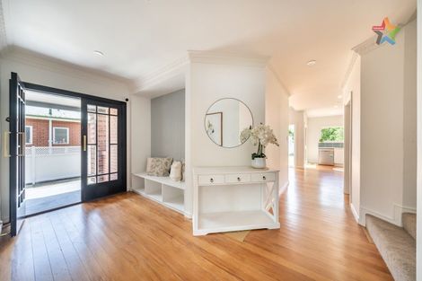 Photo of property in 44 Cambridge Terrace, Waiwhetu, Lower Hutt, 5010