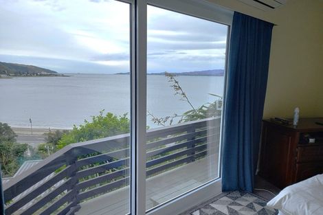 Photo of property in 11 Ferry Road, Days Bay, Lower Hutt, 5013