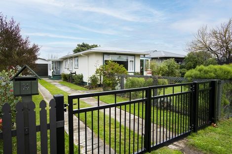 Photo of property in 14 School Road, Te Hapara, Gisborne, 4010
