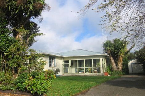 Photo of property in 30 Gloucester Street, Takaro, Palmerston North, 4412