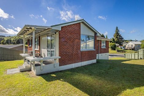 Photo of property in 27 Falkner Park, Taumarunui, 3920