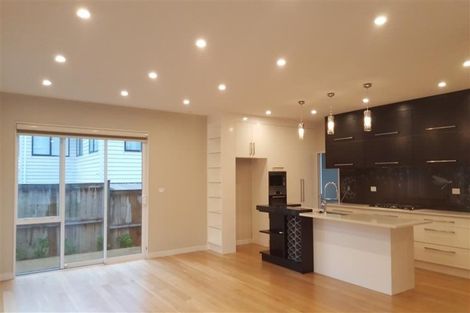 Photo of property in 2 Golden Morning Drive, Albany Heights, Auckland, 0632