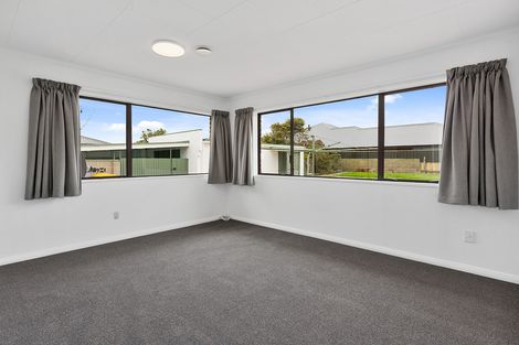 Photo of property in 27 Mckerrow Street, Shiel Hill, Dunedin, 9013