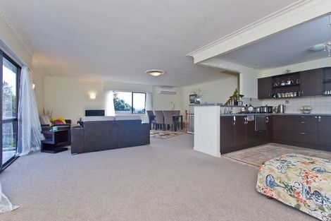 Photo of property in 3c Appleyard Crescent, Meadowbank, Auckland, 1072