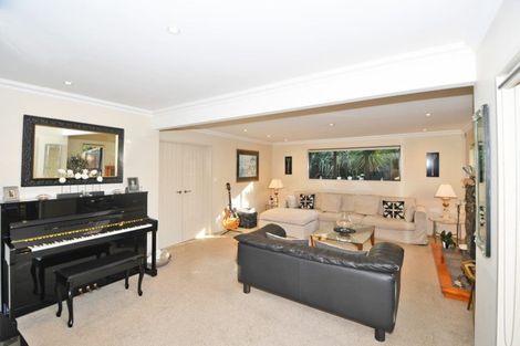 Photo of property in 2 Wonderview Road, Leigh, 0985