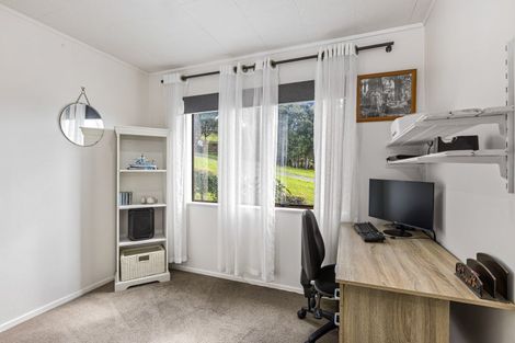 Photo of property in 26 Hamilton Road, Waimauku, 0881