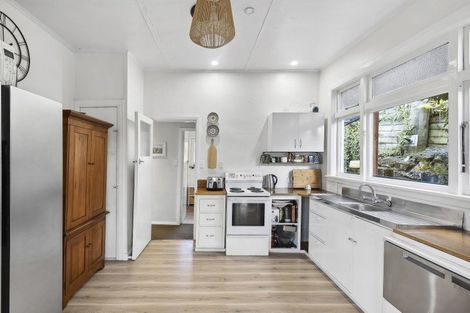 Photo of property in Saint Vincent Street, Toi Toi, Nelson, 7010