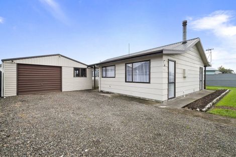 Photo of property in 21 Railway Road, Bunnythorpe, Palmerston North, 4478