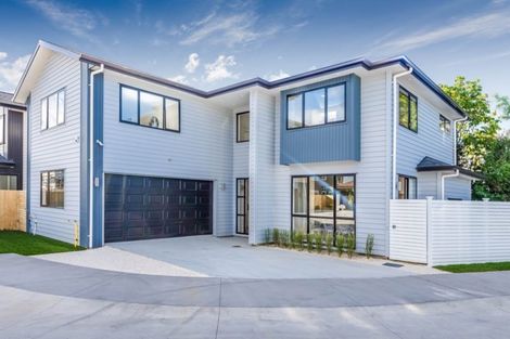 Photo of property in 1 Ti Kouka Place, Te Atatu Peninsula, Auckland, 0610