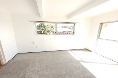 Photo of property in 3 Moera Place, Stanmore Bay, Whangaparaoa, 0932