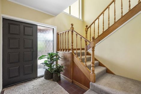 Photo of property in 254a East Coast Road, Forrest Hill, Auckland, 0620