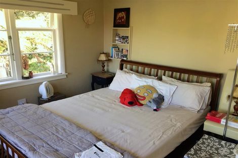 Photo of property in 147 Muritai Road, Eastbourne, Lower Hutt, 5013