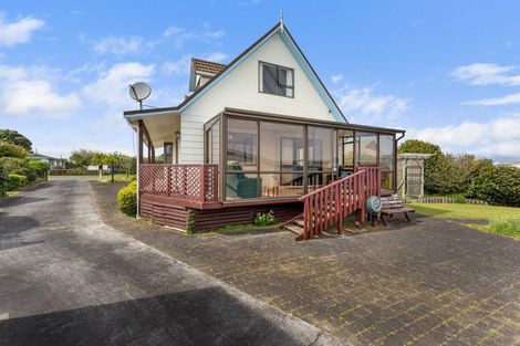 Photo of property in 13 Ponderosa Place, Opunake, 4616