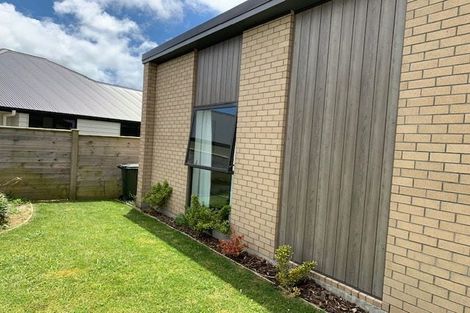 Photo of property in 5 Rere Awa Road, Glenbrook, Waiuku, 2681