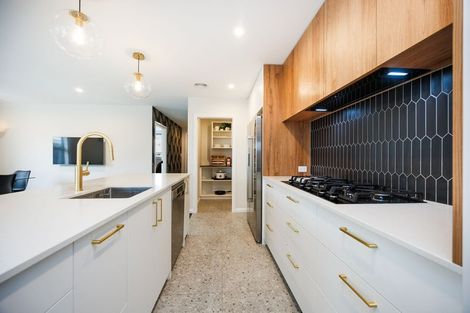 Photo of property in 72 Freedom Drive, Kelvin Grove, Palmerston North, 4414