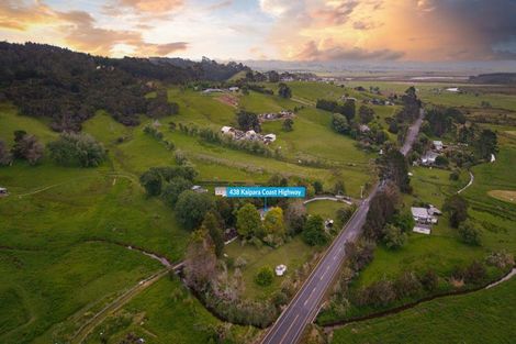 Photo of property in 438 Kaipara Coast Highway, Helensville, Kaukapakapa, 0871