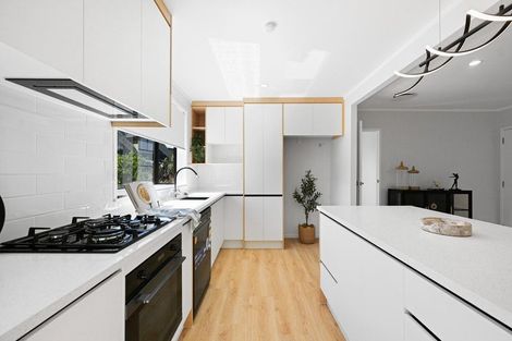 Photo of property in 81 Glen Lynne Avenue, Queenwood, Hamilton, 3210