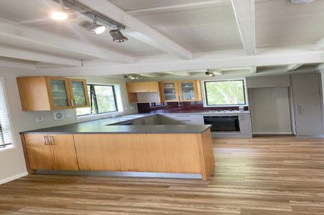 Photo of property in 1/61 Sylvia Road, Hillcrest, Auckland, 0627