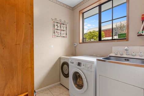 Photo of property in 21 Sefton Street, Belfast, Christchurch, 8051