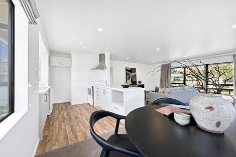 Photo of property in 10 Antonia Place, Kinloch, Taupo, 3377