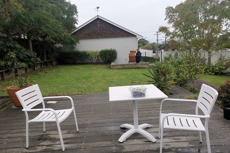 Photo of property in 47a Lake Road, Devonport, Auckland, 0624