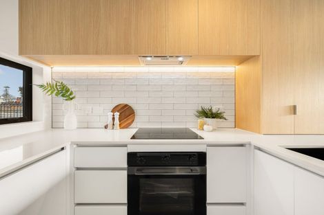 Photo of property in 13/10 Ngaroma House Drive, Hobsonville, Auckland, 0616